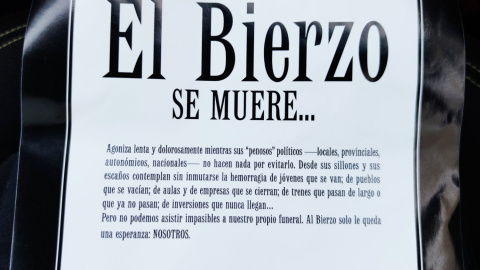 'Esquela' aparecida en Ponferrada. / TWITTER