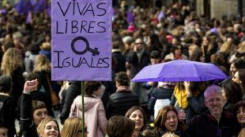 El número de llamadas por violencia machista al 016 en marzo, el más alto de los tres últimos años