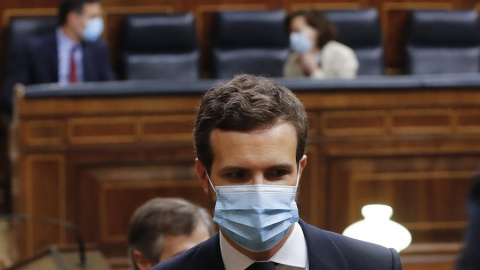 El líder del Partido Popular, Pablo Casado, en el pleno del Congreso que debate este miércoles la quinta prórroga del estado de alarma. EFE