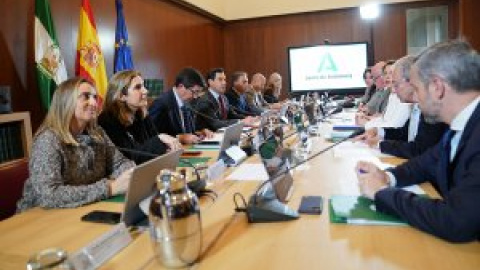 La Junta de Andalucía se pliega a la COPE y dinamita el sector audiovisual