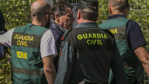 El expresidente de la Comunidad de Madrid Ignacio González es trasladado desde la Comandancia General de la Guardia Civil en Tres Cantos (Madrid) a la Audiencia Nacional para prestar declaración ante el juez Eloy Velasco en la operación Lezo que invest