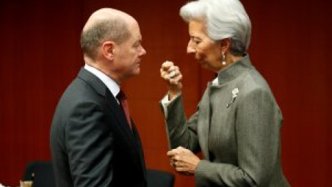 Lagarde cree "impensable" una cancelación de deuda a gran escala