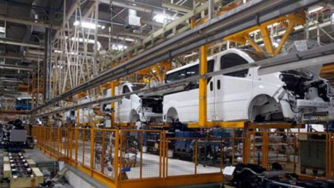 El interior de la fábrica de Nissan en la Zona Franca, Barcelona / Efe