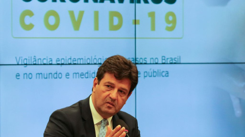 11/03/2020- El ministro de salud brasileño, Luiz Henrique Mandetta, calcula “20 semanas duras”, y asume que el sistema público de salud se va a ver superado. FABIO RODRIGUES POZZEBOM/ AGÊNCIA BRASIL.