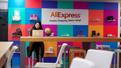 El logo de AliExpress en la sede de Alibaba en Hangzhou (China). REUTERS/Aly Song