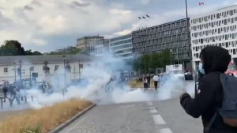 La manifestación antirracista de Bruselas por George Floyd acaba en enfrentamientos con la Policía belga