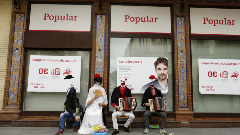 Oficina del Banco Popular en Sevilla. REUTERS