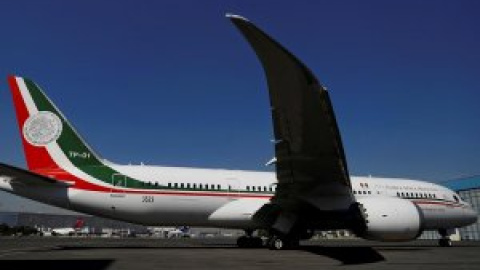 López Obrador dice que el avión presidencial se alquilará o se rifará: "No puede haber un gobierno rico con un pueblo pobre"