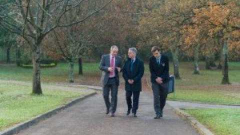 La visita del lehendakari a un colegio del Opus llega al Parlamento Vasco