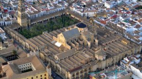 ¿La propiedad de la Mezquita de Córdoba tiene relación con el mito de la basílica? Te lo explicamos en 7 claves