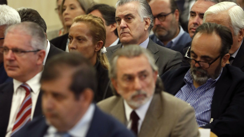 Luis Bárcenas, Francisco Correa y Pabl Crespo en el juicio por la trama Gürtel /EUROPA PRESS