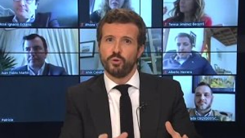 Casado afirma que una reedición de los Pactos de la Moncloa podría suponer "un cambio de régimen encubierto"