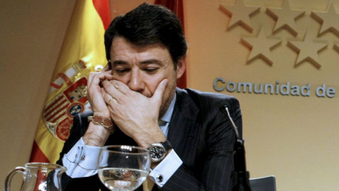 Ignacio González en una rueda de prensa posterior a un Consejo de Gobierno en 2009. /EFE