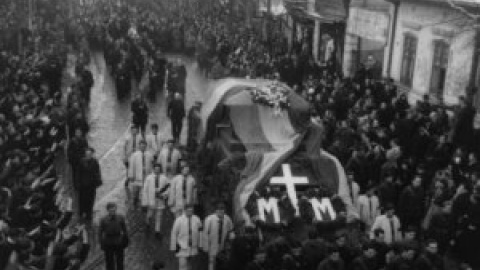 Homenaje fascista en Majadahonda: una historia de nazis rumanos, franquistas y la familia Blas Piñar