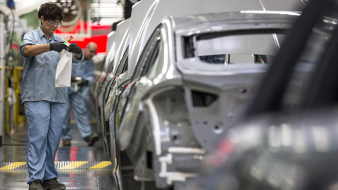 Trabajadores de Ford en Almussafes, València, en una imagen de archivo. EFE/Manuel Bruque.