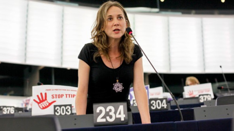 Marina Albiol durante una de sus intervenciones en el Parlamento Europeo. - IZQUIERDA UNIDA