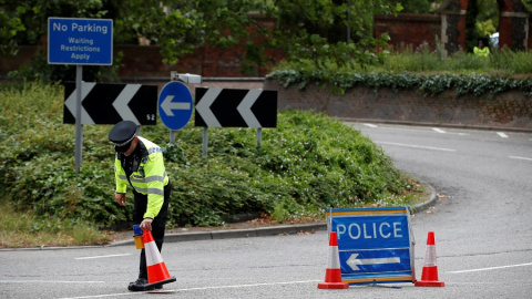 La Policía de Londres delimita la zona en la que tuvo lugar el apuñalamiento. Reuters