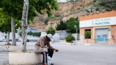 Las precarias condiciones de los temporeros pasan de la invisibilidad a problema sanitario nacional