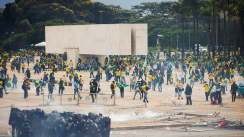 Seguidores del ultra Jair Bolsonaro han invadido el Congreso de Brasil en Brasilia. -Adriano Machado / REUTERS