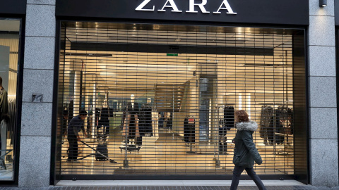 Vista de una tienda de Zara, la principal enseña del grupo textil  Inditex. EFE/ Fernando Alvarado