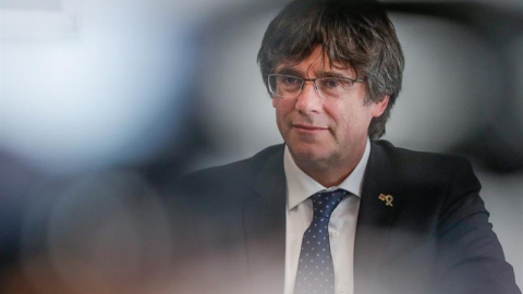 04/09/2019.- El expresident catalán Carles Puigdemont durante una rueda de prensa en un hotel de Bruselas el pasado miércoles. EFE/EPA/Stephane Lecocq