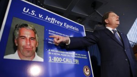 Epstein, de una familia humilde a una vida desenfrenada que ha acabado con un suicidio en prisión