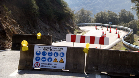 Tall de la carretera del Brull al Montseny al quilòmetre 25. ACN/ Laura Busquets