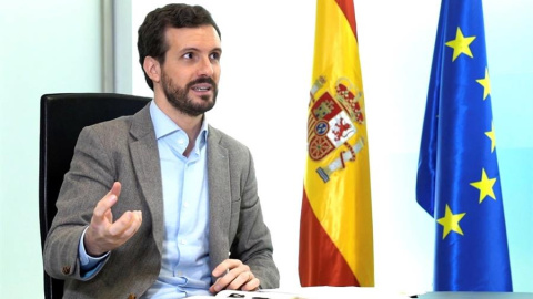 Pablo Casado en su reunión telemática con los presidentes autonómicos. EFE