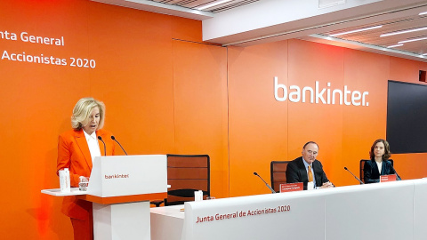 La consejera delegada de Bankinter, María Dolores Dancausa, en su intervención en la junta de accionistas del banco. E.P.