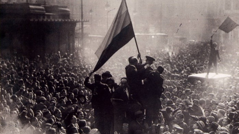 Celebración por la proclamación de la II República en España. Madrid, 14 de abril de 1931.