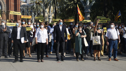 La concentració de suport als membres de la Mesa del Parlament i a Mireia Boya. ACN