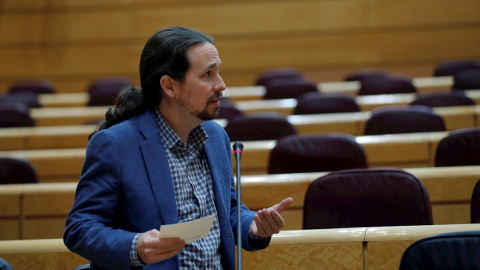 El vicepresidente Pablo Iglesias comparece ante el Senado./ Emilio Naranjo (EFE)