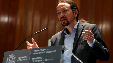 El vicepresidente segundo y ministro de Derechos Sociales y Agenda 2030, Pablo Iglesias, durante su intervención en la toma de posesión de altos cargos del departamento que preside este miércoles en Madrid. EFE/J.J. Guillén