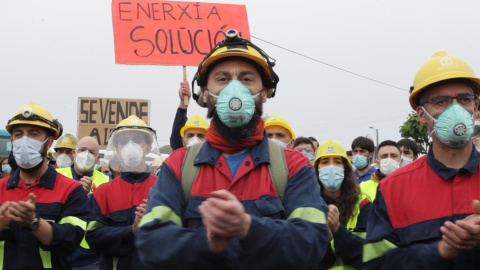 Manifestación contra el cierre de Alcoa a la altura de Ribadeo