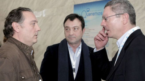 Alfredo Prada, Manuel Cobo y Alberto Ruiz-Gallardón.