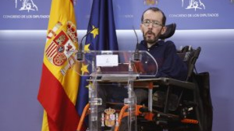 Echenique, a Casado: "Si estuviera en nuestro lugar, a lo mejor el olor a corrupción manaría de Moncloa, no de Sol"