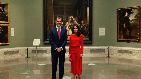 18/06/2020.- Los reyes Felipe VI y Letizia en el Museo del Prado. EFE/EPA/Francisco Gomez