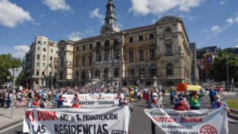 Pensionistas reclaman una "explicación veraz" sobre las muertes en las residencias de Bizkaia