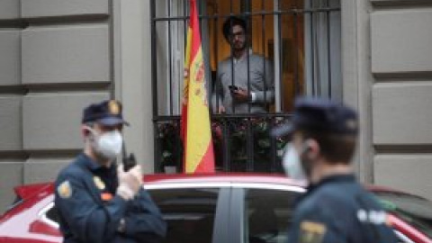 La izquierda, ante el reto de recuperar la bandera de España que ondea en su contra