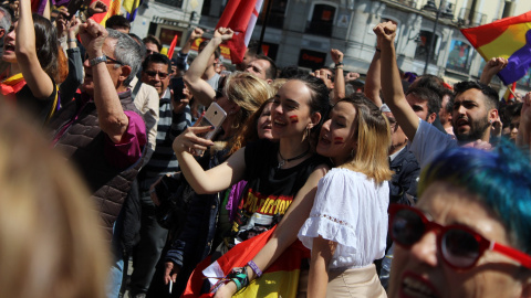 Imagen de la manifestación conmemorativa de la II República. 14/04/2019. PAOLA ARAGÓN