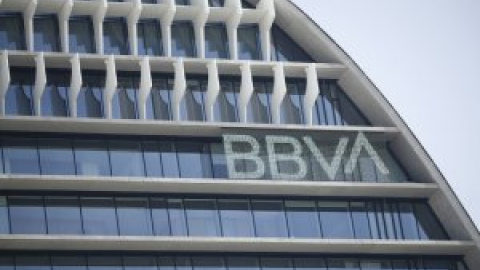 BBVA negocia la venta de seguros de no vida