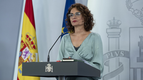 La ministra portavoz y de Hacienda, María Jesús Montero durante la rueda de prensa posterior al Consejo de Ministros celebrado en el Palacio de la Moncloa. E.P./Pool