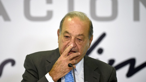 El millonario mexicano Carlos Slim, en una rueda de prensa en la sede de su sociedad Inbursa, en Ciudad de México, en octubre de 2019. AFP/Alfredo Estrella