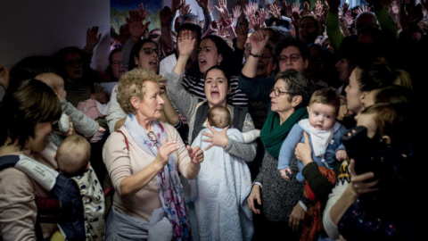 Manifestación contra el cierre de la sala de partos de Verín. Foto: Brais Lorenzo.