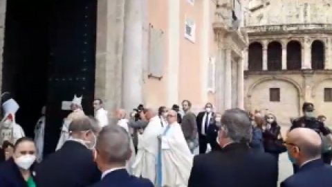 El cardenal Cañizares ignora el estado de alarma y abre la basílica de València pese a la covid-19