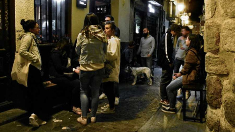 Ambiente nocturno en Zamora, donde la zona de Los Lobos y la calle Herreros destacan por sus pinchos. / TURISMO-ZAMORA.COM