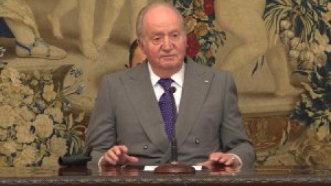 Juan Carlos asegura a sus más íntimos allegados que su salida de España es solo temporal