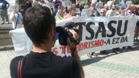 Imagen de la concentración en Pamplona de los familiares de los jóvenes de Altsasu.