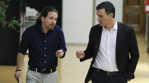 Los líderes del PSOE, Pedro Sánchez, y de Podemos, Pablo Iglesias.-EFE