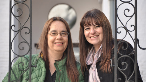 Las querellantes originales Inés García Holgado y Adriana Fernández